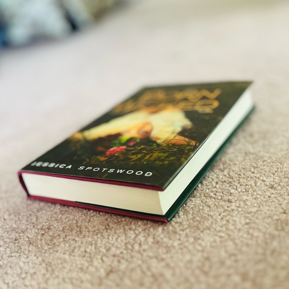 Born Wicked - Jessica Spotswood HC 1st Ed. - Picture 3 of 7